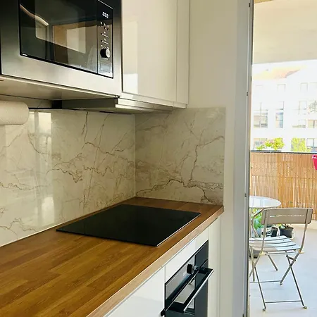 Lumineux Avec Balcon Pres De Disneyland Paris & Rer A Apartment *